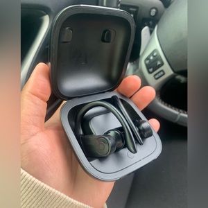 Beats by Dre PowerBeats Pro